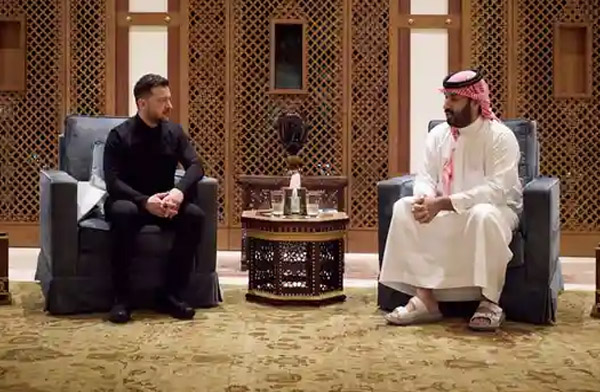 Ukrayna BAE ile askeri anlaşmalar imzaladı