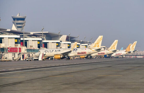 Bahreyn hava sahası uçuşlara açıldı