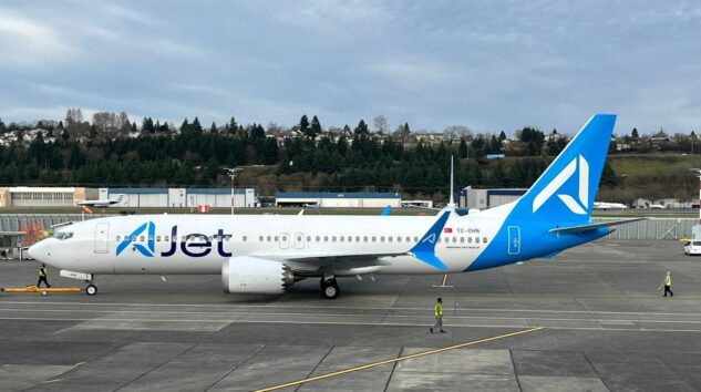 AJet’in gençleşen filosuna yeni uçak daha geldi