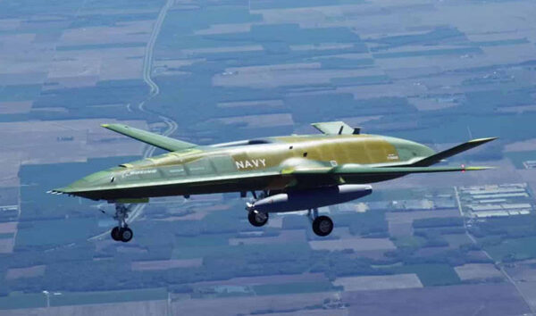 MQ-25A Stingray uçağının ilk uçuş görüntüleri