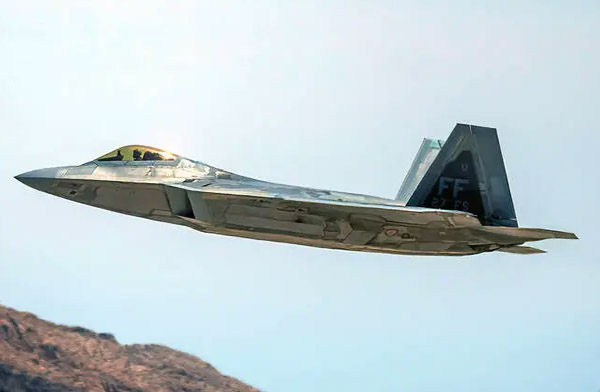 ABD’de eğitim uçuşunda F-35 düştü