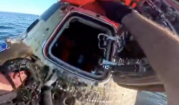 Orion kapsülünün inişi paylaşıldı