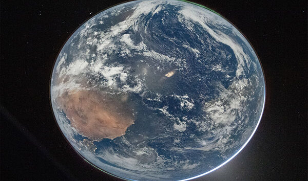 Artems II yeni Dünya fotoğraflarını paylaştı