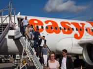 EasyJet uçağından yolcular gönüllü olarak indi