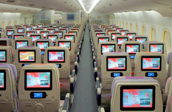 Emirates, A380 uçağına yeni nesil Starlink entegre etti