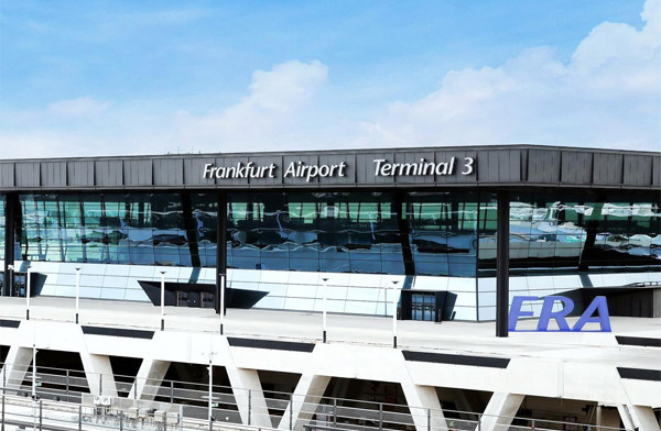 Frankfurt Havalimanı 3.terminali hizmete açıldı