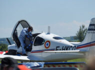 Fransa’da eğitim uçağı düştü