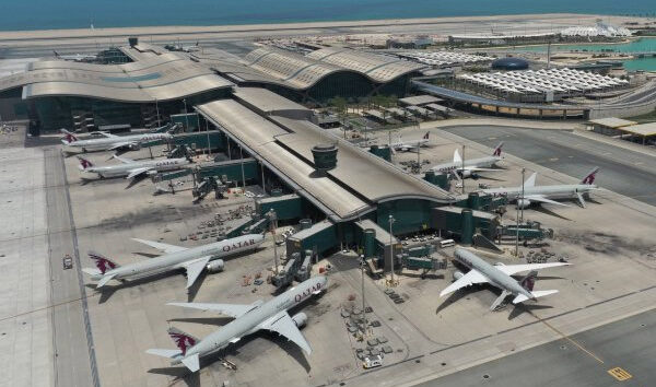 Katar ülkeye uçuşları yeniden başlatıyor