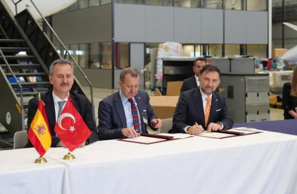 HÜRJET İspanya ile resmi imzaları attı