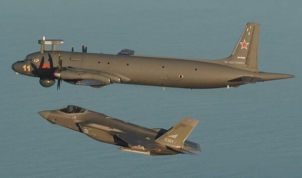 Norveç F-35A uçağı Rusya için havalandı