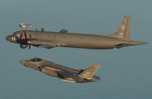 Norveç F-35A uçağı Rusya için havalandı