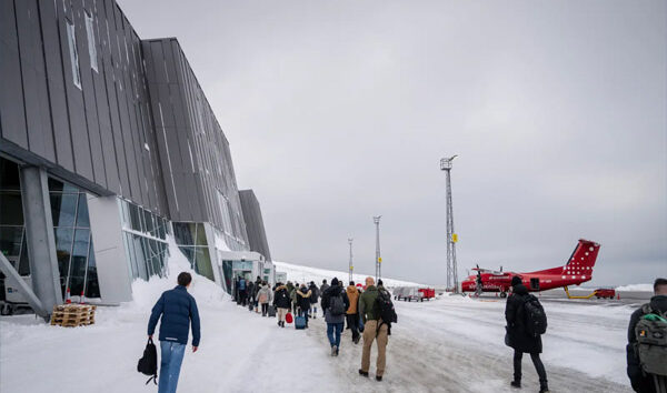 Nuuk Havalimanı’na bomba ihbarı yapıldı