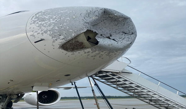 Polonya’da A320’yi dolu bu hale getirdi