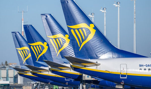 Ryanair Berlin’deki üssünü kapatıyor