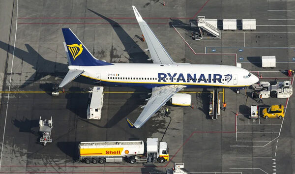 Ryanair yakıt kriziyle ilgili açıklama yaptı