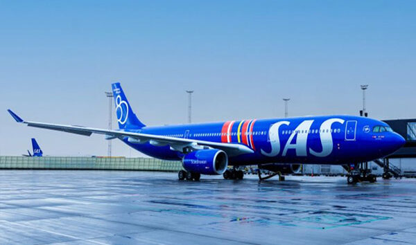 SAS uçağına 80’nci yıla özel boyama