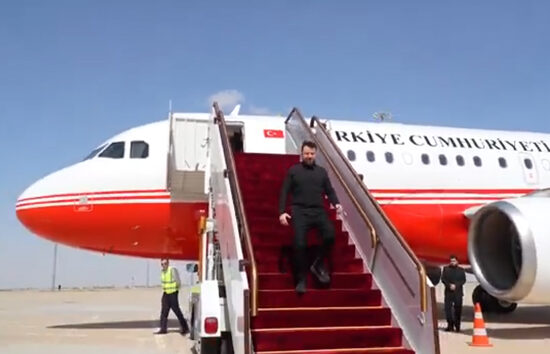 Volodimir Zelenskiy Şam’a TC-IST ile uçtu