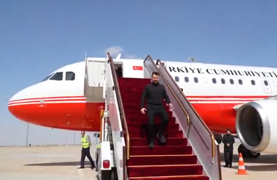 Volodimir Zelenskiy Şam’a TC-IST ile uçtu