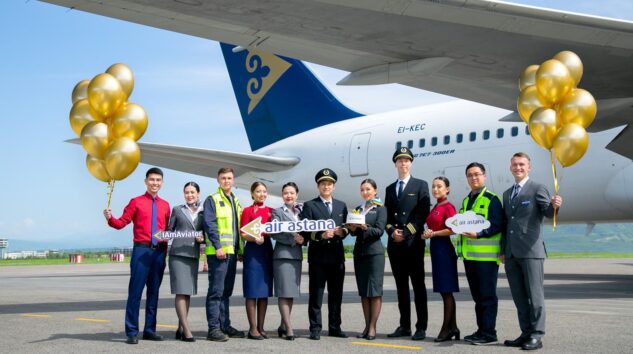 Air Astana ticari uçuşlarının 24. yılını kutluyor
