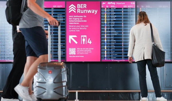 Berlin Havalimanı’nda “BER Runway” uygulaması kaldırılıyor