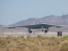 B-21 Raider iki test pilotu ile uçuş yaptı