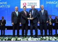 THY Başkanı Şeker’e Cumhurbaşkanı Erdoğan ödül verdi