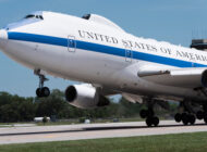 Pentagon E-4B Kıyamet Günü uçağı için 984 milyon dolara imza attı