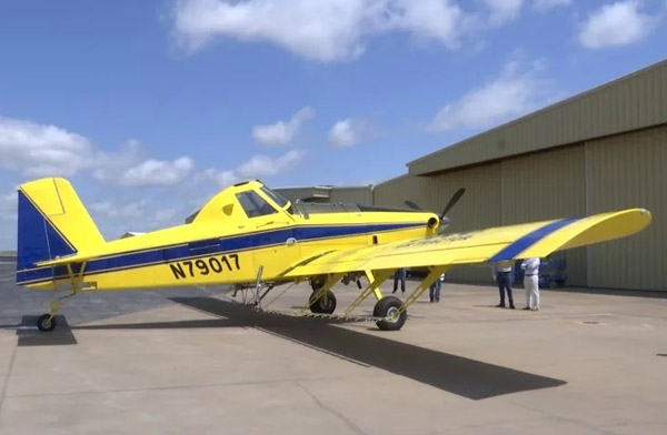 Air Tractor 5 bininci uçağını Teksas’ta teslim etti