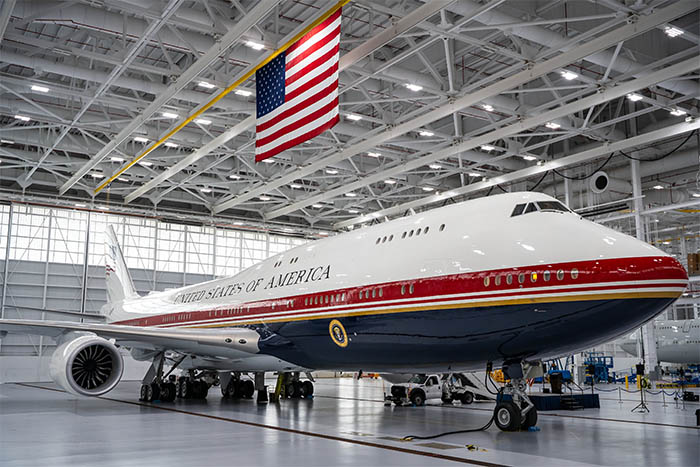Yeni Air Force One envantere girdi