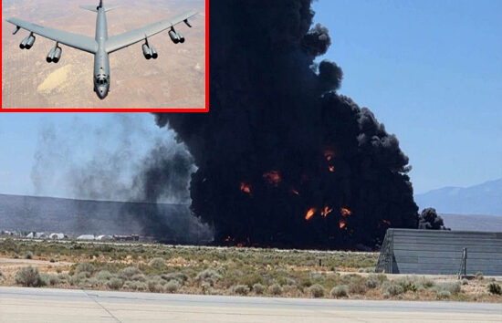 Kalifornia’da B-52 düştü