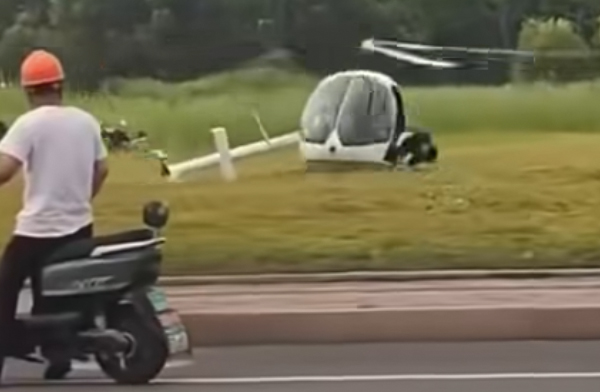Zhonglian F-27 tipi helikopter testte düştü
