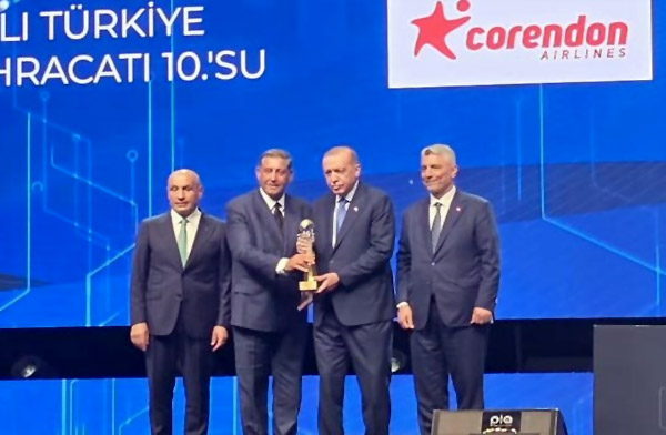 Corendon Airlines’ten çifte başarı