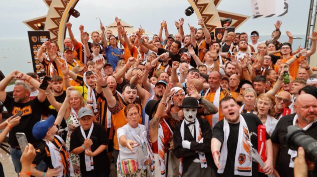Acun Ilıcalı, Hull City taraftarlarıyla Corendon HydrosClub Kemer’de buluştu