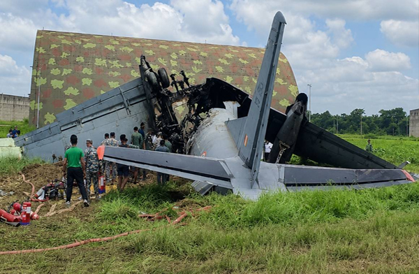 Hindistan’da askeri AN-32 düştü; 5 asker hayatını kaybetti