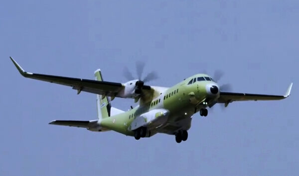 Hindistan’da üretimi yapılan C295 ilk kez uçtu