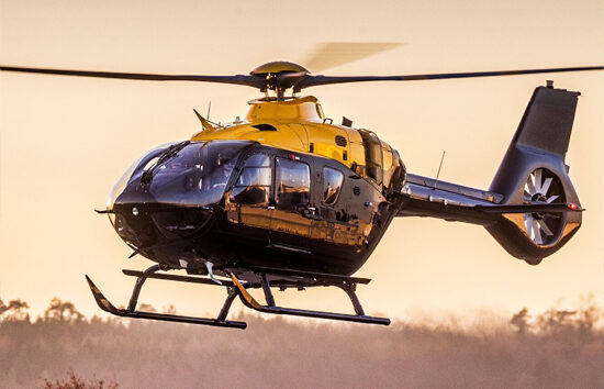 Airbus, Kanada ordsuna ilk H135 helikopteri teslim etti
