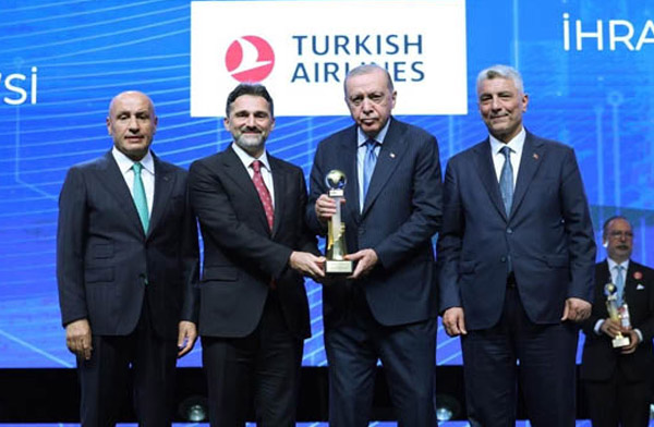 THY “2025 Yılı Hizmet Sektör Şampiyonu” oldu