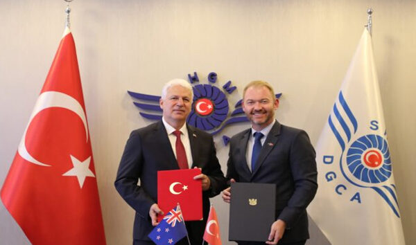 Türkiye ve Yeni Zelanda hava anlaşması imzalandı