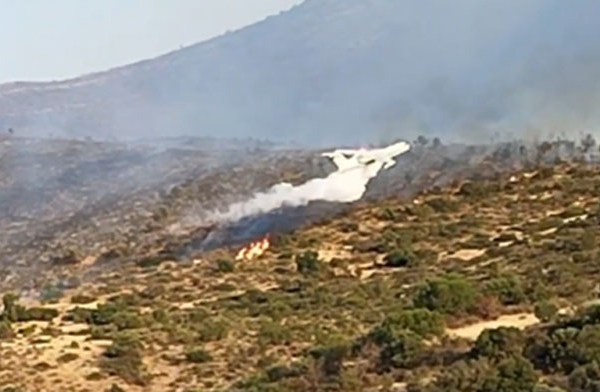 Beriev BE-200ES en alçak uçuşla nefesleri kesti