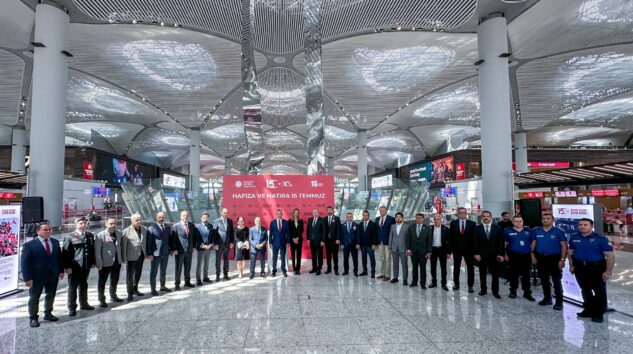“Hafıza ve Hatıra 15 Temmuz” sergisi İGA’da açıldı