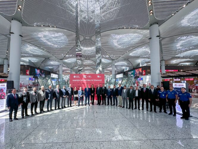 “Hafıza ve Hatıra 15 Temmuz” sergisi İGA’da açıldı