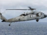 MH-60S Seahawk denize acil indi bir mürettebat kayıp