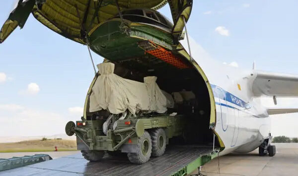 Rusya Türkiye’deki S-400 füzeleri için açıklama yaptı