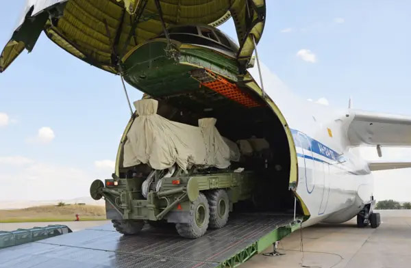 Rusya Türkiye’deki S-400 füzeleri için açıklama yaptı