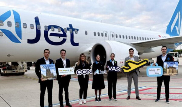 AJet, Köln-Sivas uçuşlarına başladı