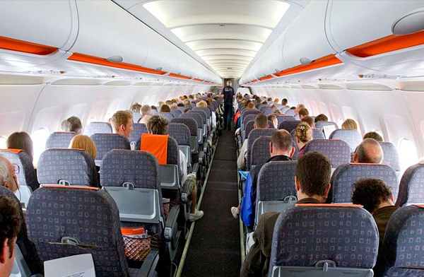 easyJet Tenerife-Liverpool uçağında kavga