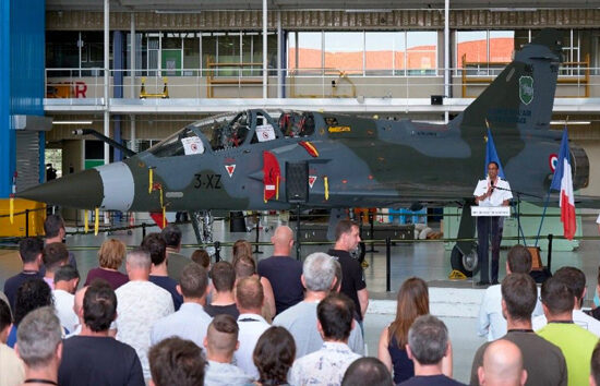 Yenilenen son Mirage 2000D teslim edildi