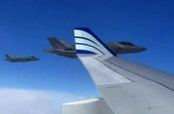Norveç Milli Takımı’nı F-35 uçakları karşıladı