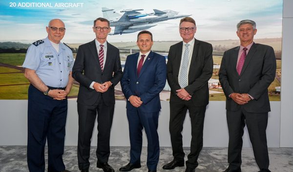 Embraer ile Saab Gripen anlaşması imzaladı