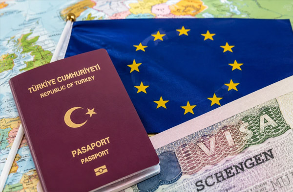Türk vatandaşlarına AB’den 2 ve 5 yıllık Schengen vizesi